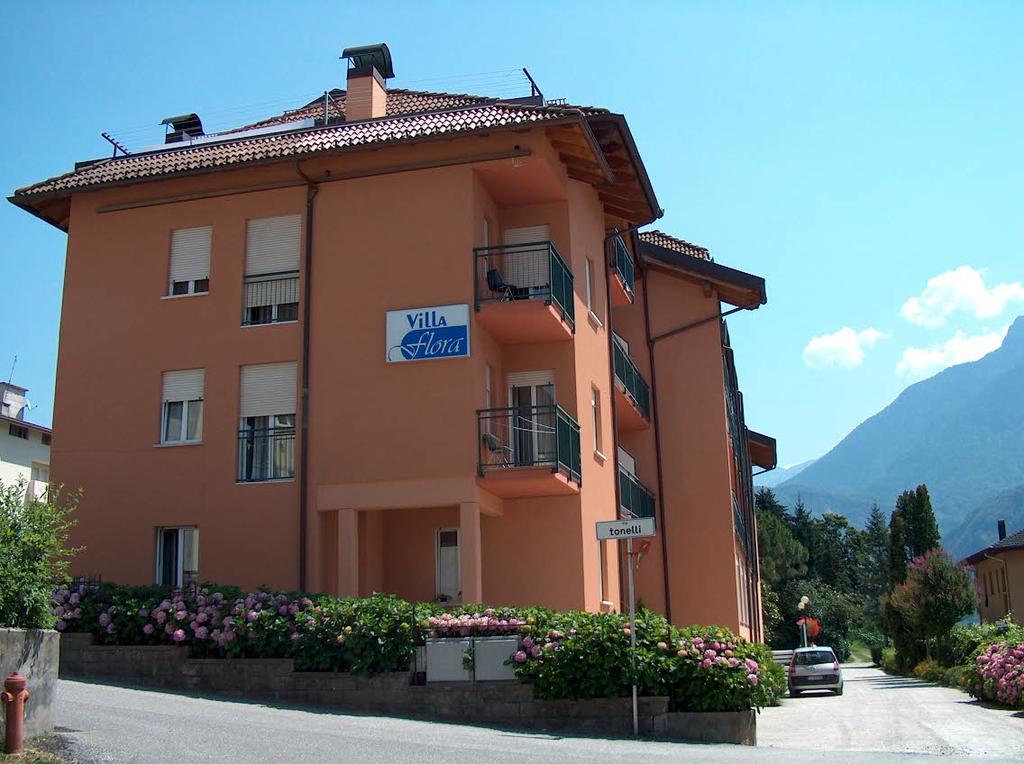 Villa Flora Levico Terme Exterior photo